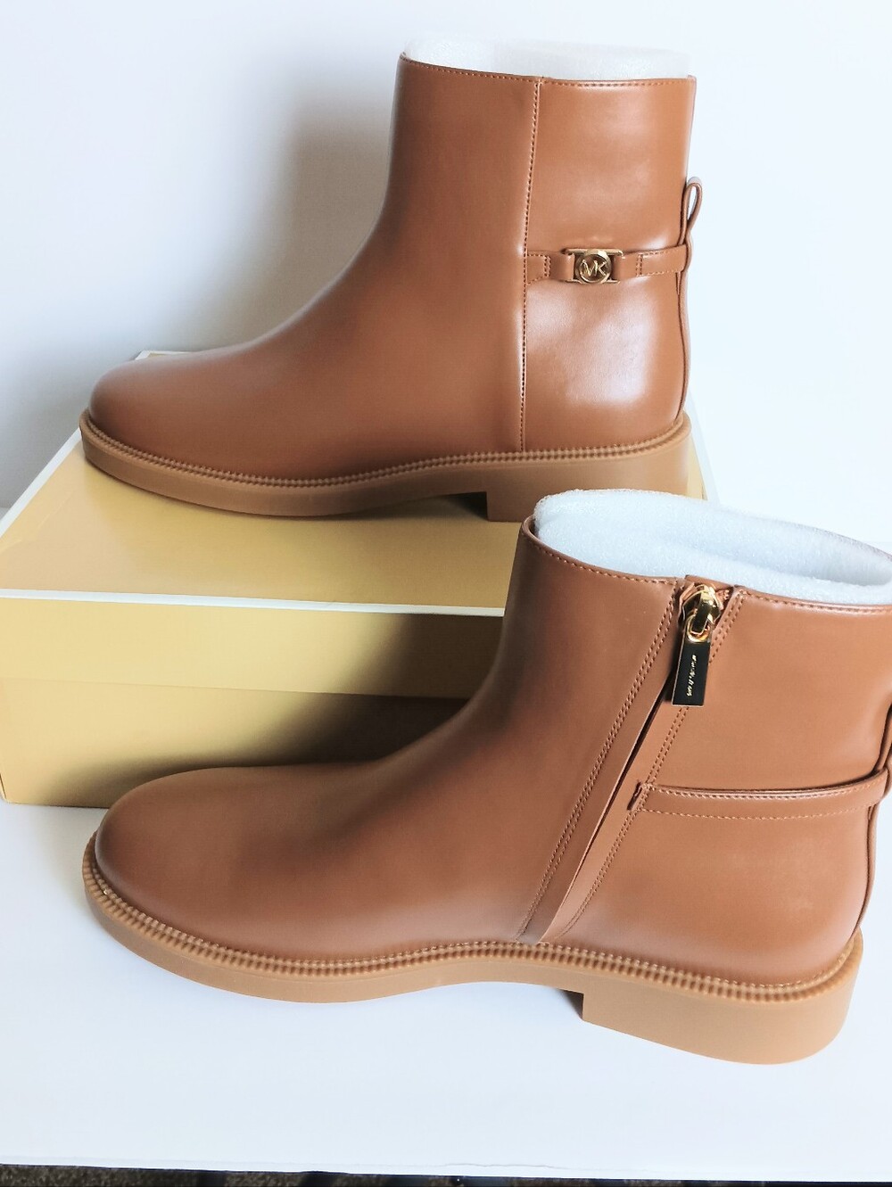 Michael Kors Women Cognac Leather Ankle Boots with Gold MK Accent Size 11 NWT